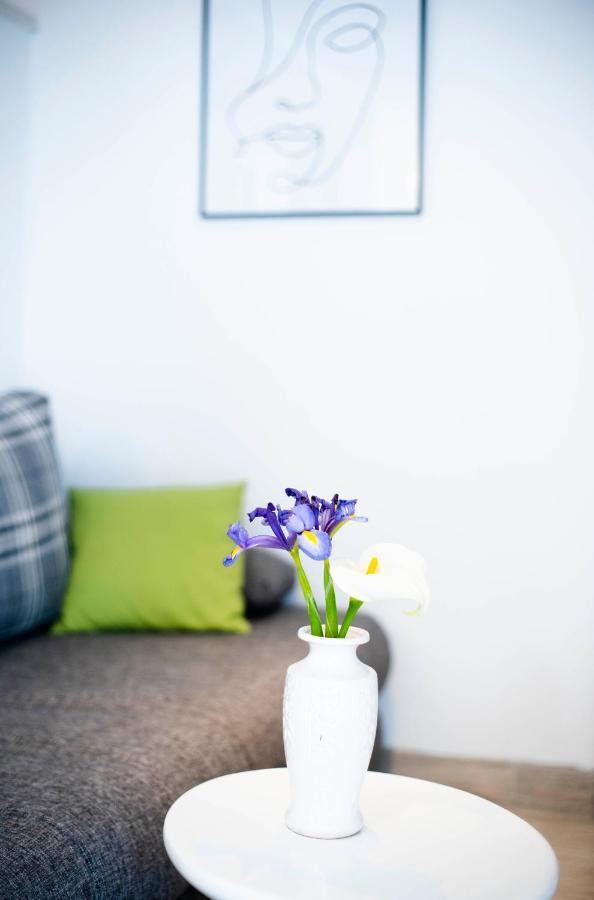 Apartman Nono Splitska Esterno foto
