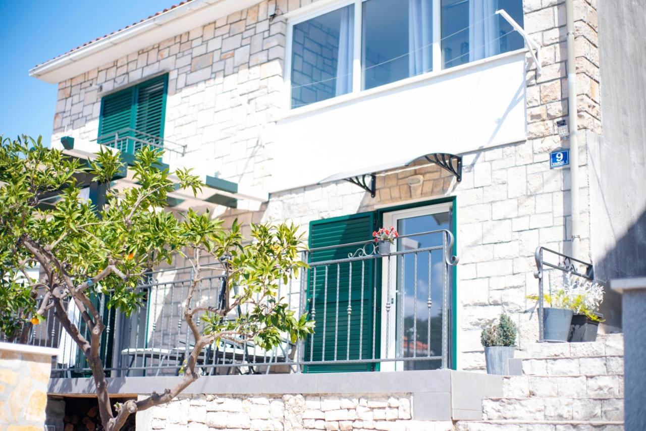 Apartman Nono Splitska Esterno foto