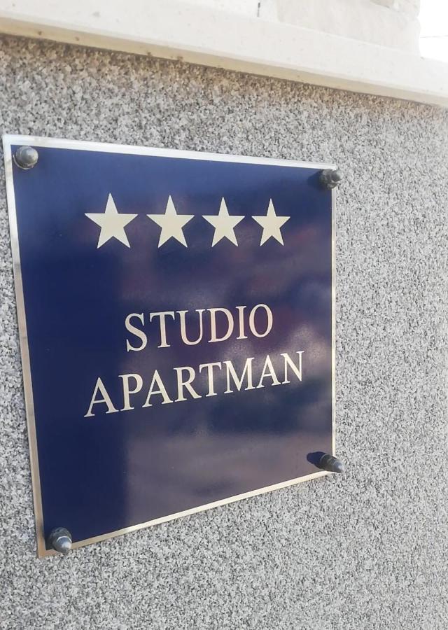 Apartman Nono Splitska Esterno foto