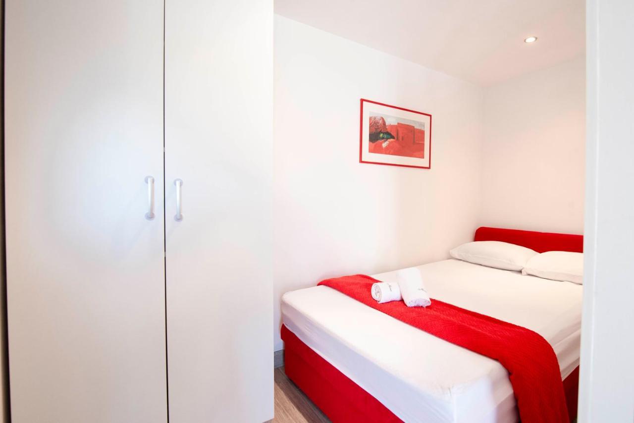 Apartman Nono Splitska Esterno foto