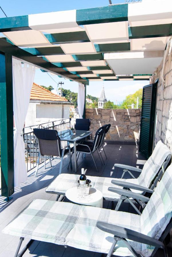 Apartman Nono Splitska Esterno foto