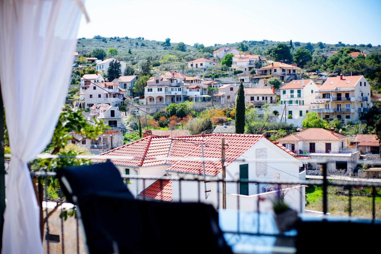 Apartman Nono Splitska Esterno foto