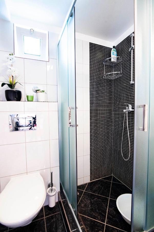 Apartman Nono Splitska Esterno foto